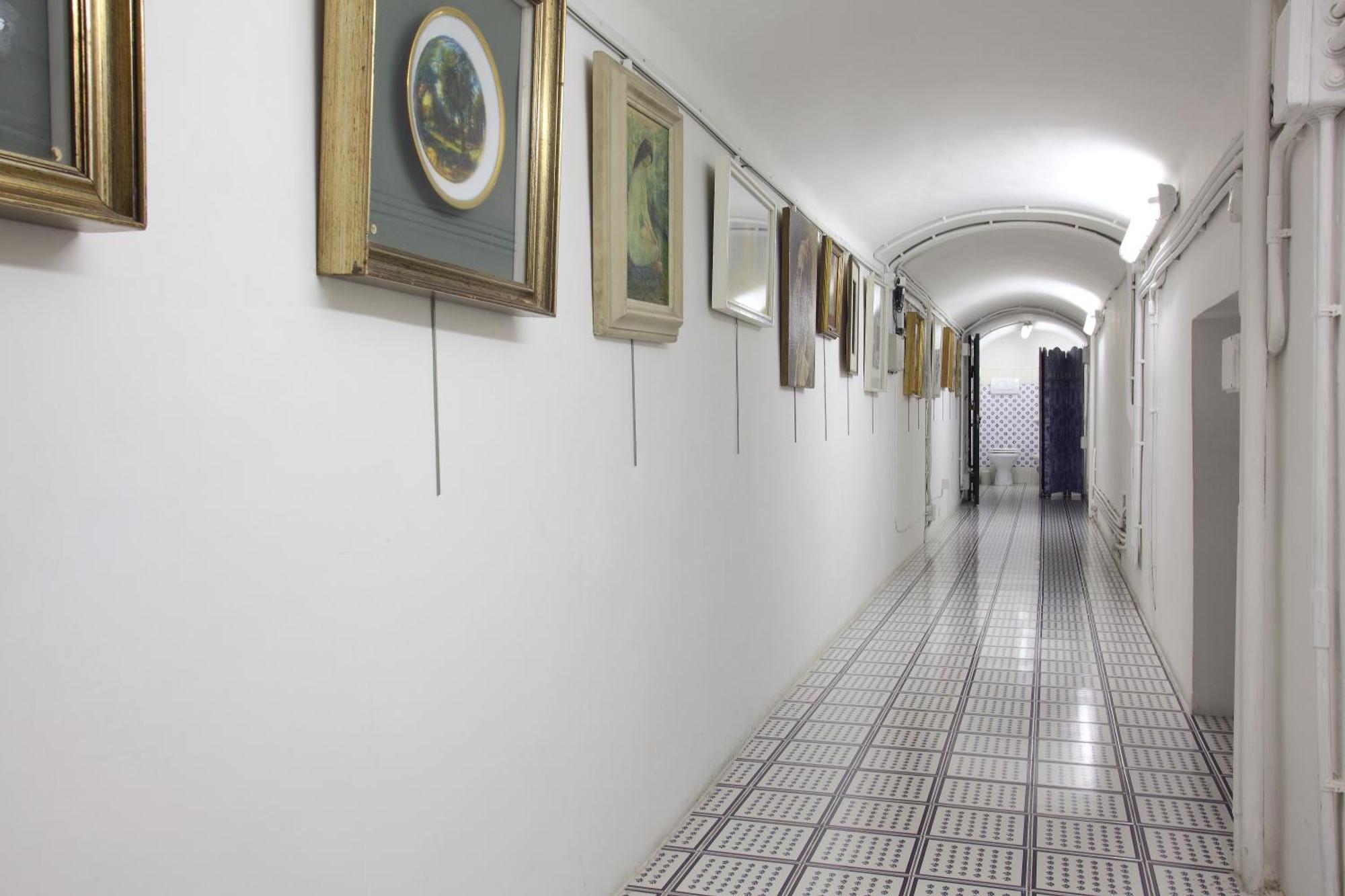 Art Gallery Apartment