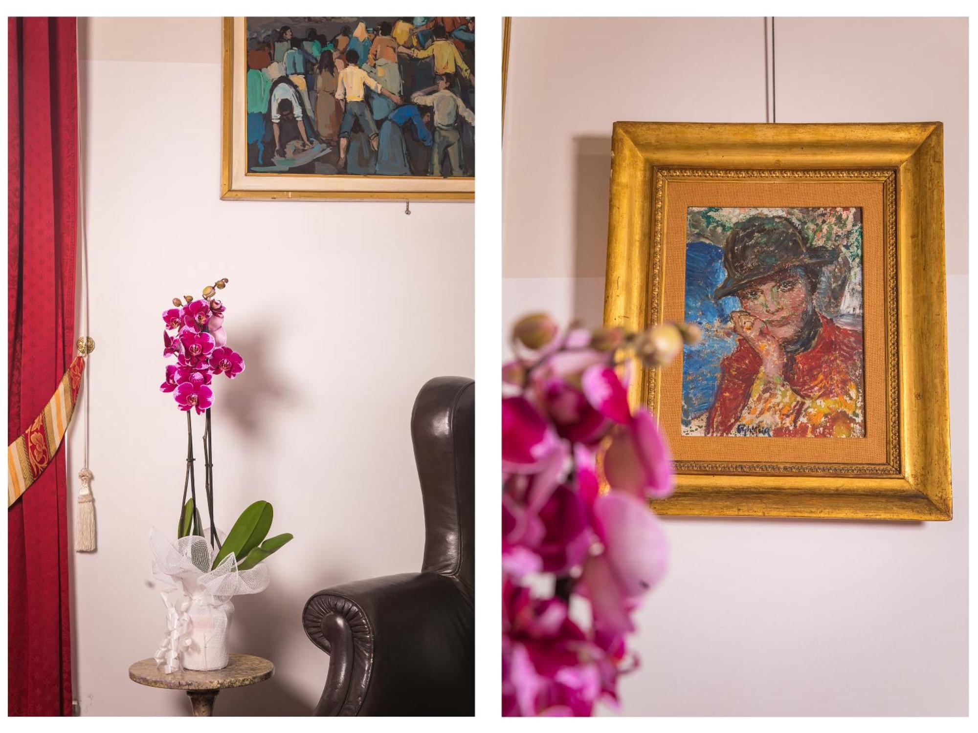 Apartment Art Gallery *